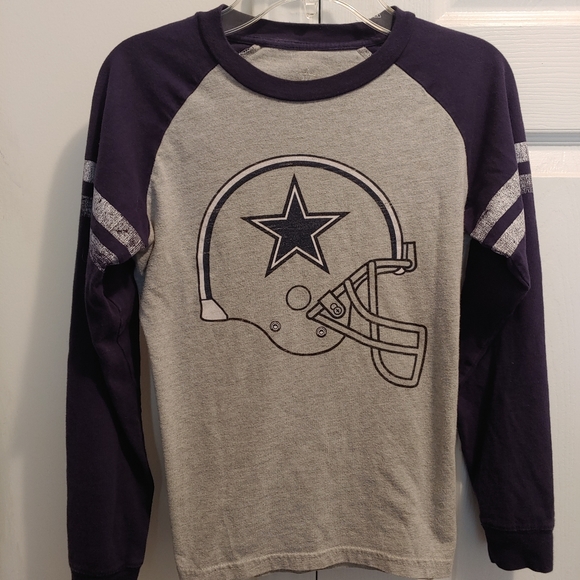 Dallas Cowboys Authentic Kids Large Helmet Graphic Long Sleeve T-shirt - Picture 1 of 7